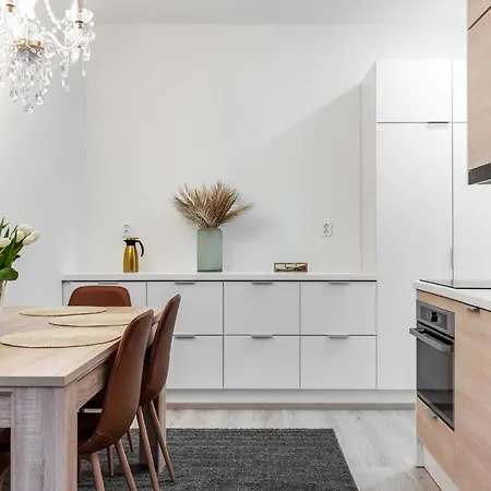 Trendy Homes Marski Apartman