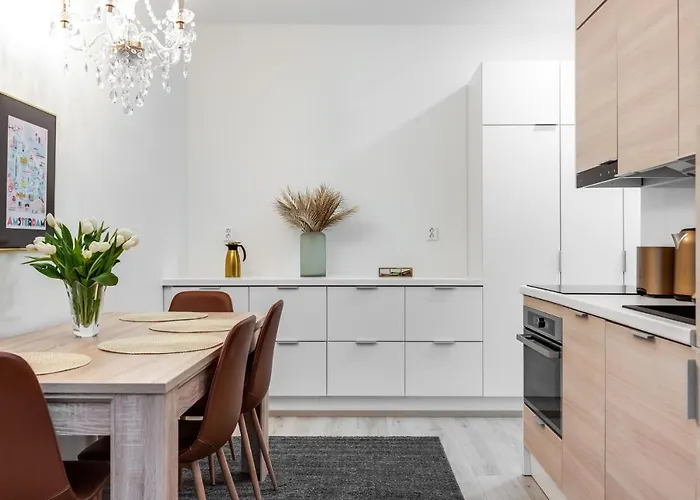 Trendy Homes Marski Apartamento